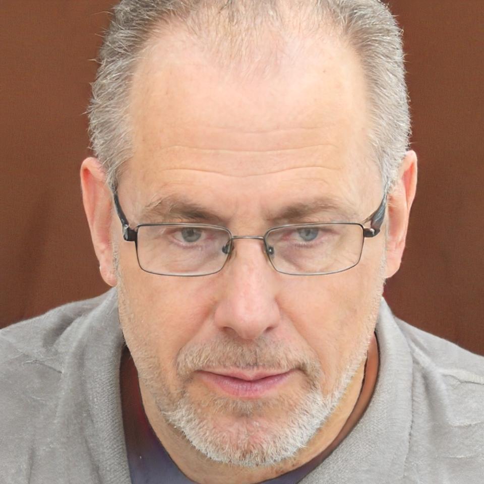 Emiliano Bertinotti, fondatore e direttore artistico di borintexal